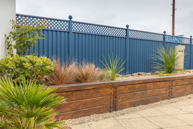 no concrete fence posts in ColourFence 